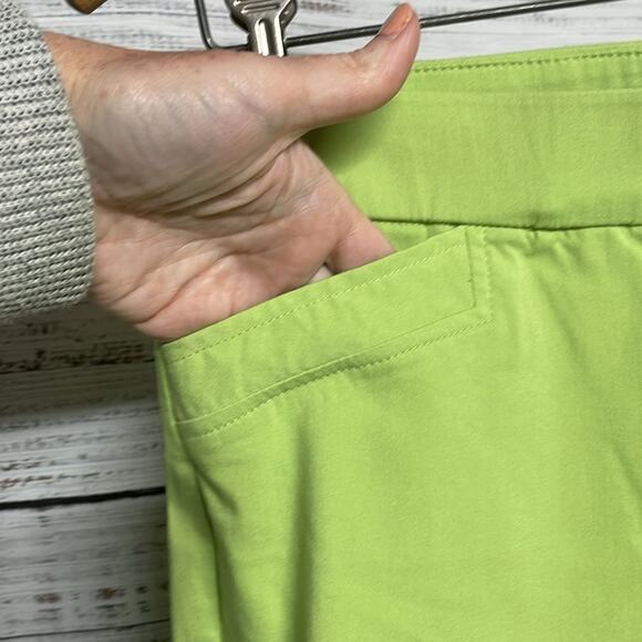 Christopher & Banks Signature Slimming Capri Pants Lime Green Size 4 - Picture 6 of 6